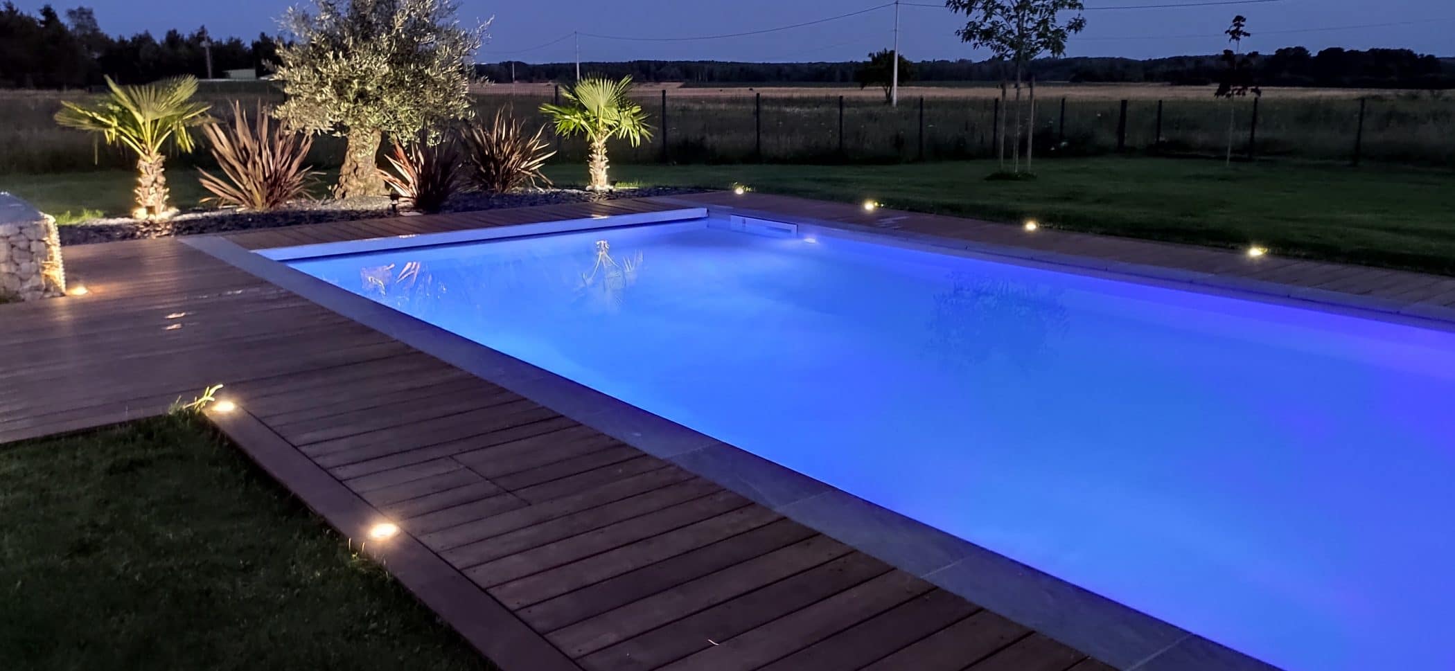 Neolight pool lights - Magiline
