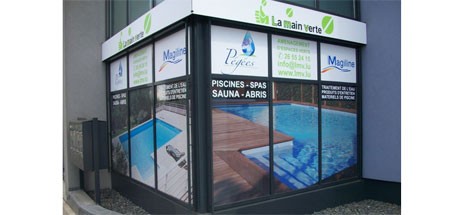 Piscines Magiline La main verte